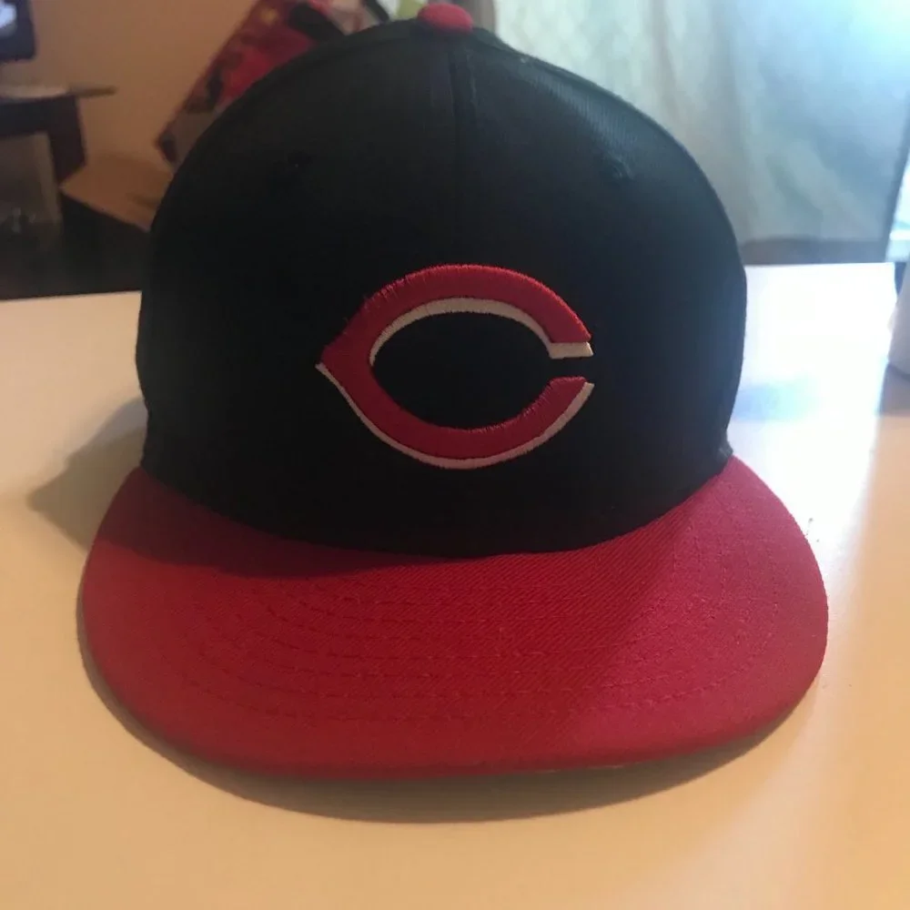 Cincinnati Red Youth Baseball Cap Hat MLB NEW ERA‎ 9FIFTY 100% Wool Snap Back